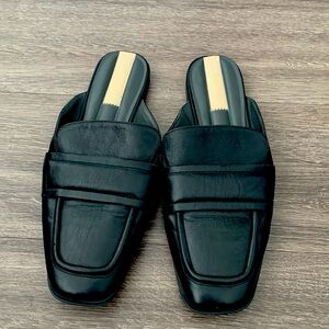 Franco Sarto leather slides